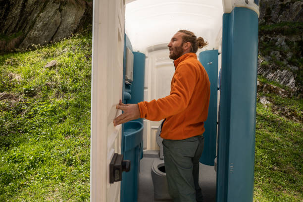 Best Best portable toilet rental  in Cloverdale, IN